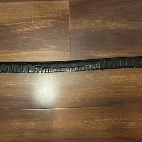 Men's Leather Belt - Picture 6 of 8